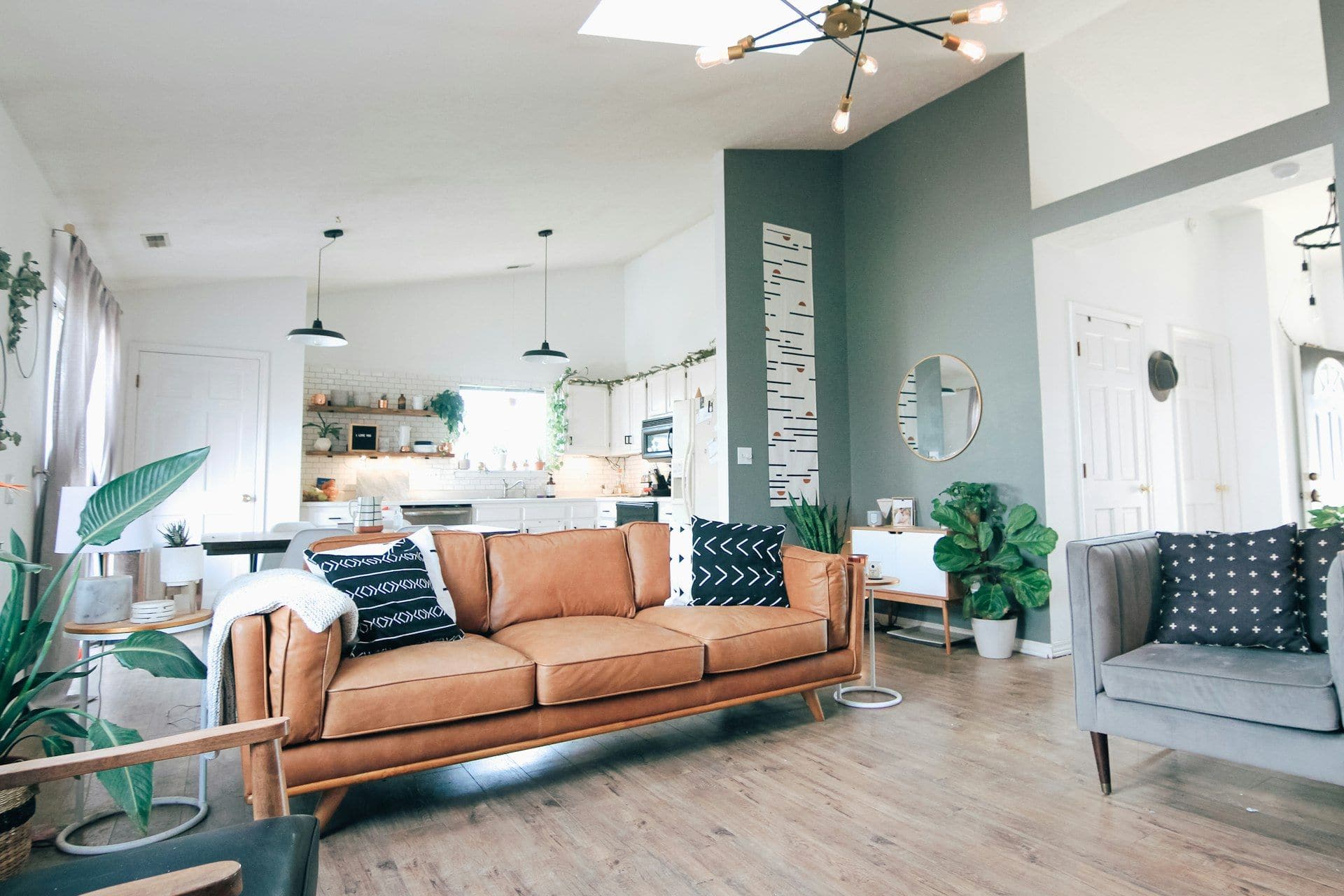 Anna's Shine LLC cleaning services